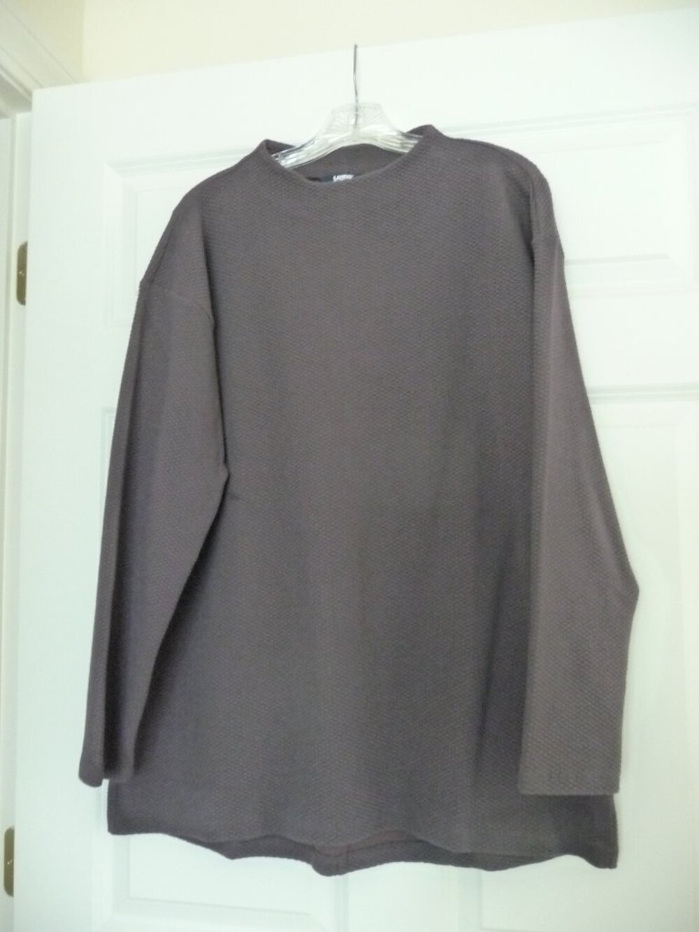 NWOT LANDS’ END TEXTURED PIQUE FUNNEL NECK TUNIC IN BLACK CURRENT